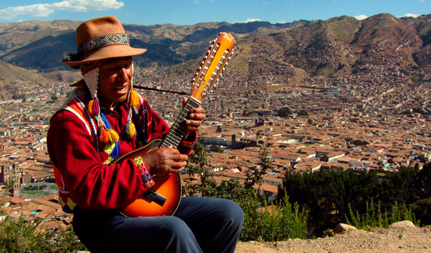 Música y Danzas del Perú